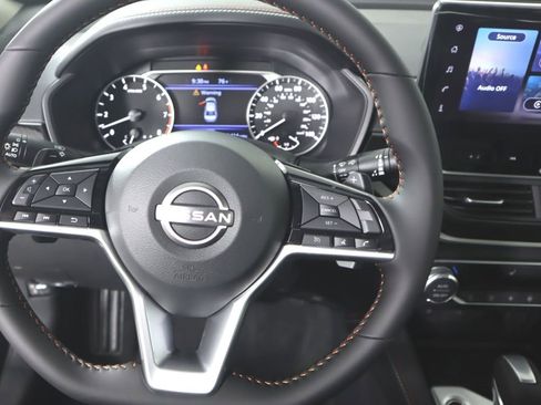 New 2025 Nissan Altima 2.5 SR w/ SR Premium Package image 16