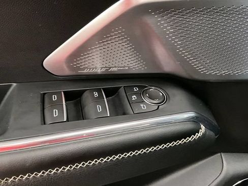 Used 2025 GMC Acadia Denali w/ Super Cruise Package AWD/4WD image 39