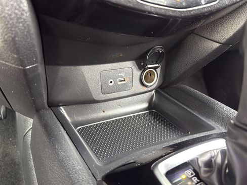 Used 2020 Nissan Rogue Sport S image 24