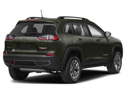 Used 2020 Jeep Cherokee Trailhawk w/ Cold Weather Group image 2