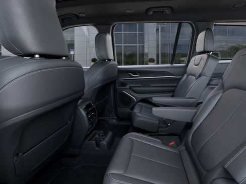 New 2026 Jeep Grand Cherokee L Limited AWD/4WD image 23