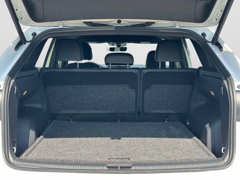 Certified 2023 Volkswagen Atlas Cross Sport SE AWD/4WD image 12