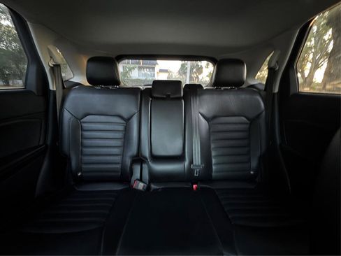 Used 2016 Ford Edge SEL w/ Equipment Group 201A image 35