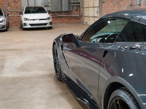 Used 2017 Chevrolet Corvette Stingray Coupe w/ Battery Protection Package image 23