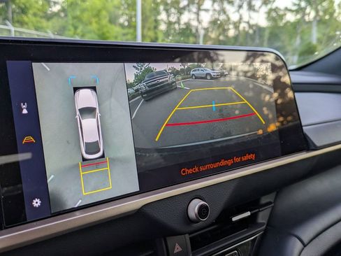 Certified 2024 Toyota Crown Limited w/ Advanced Technology Package image 22