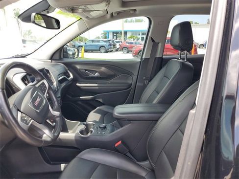Certified 2022 GMC Terrain SLT w/ Tech Package image 21