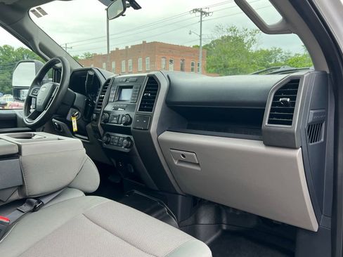 Used 2022 Ford F350 XL w/ STX Appearance Package AWD/4WD image 22