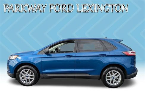 Used 2022 Ford Edge SE image 8