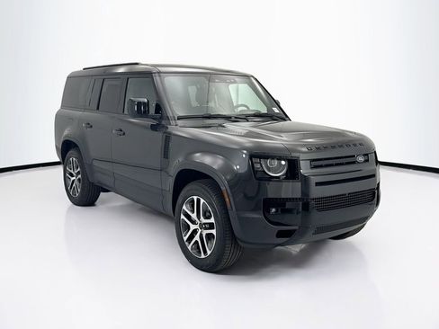 New 2026 Land Rover Defender 130 S AWD/4WD image 3