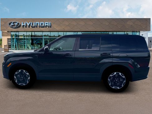 Used 2026 Hyundai Santa Fe SE FWD image 3