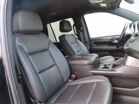Used 2024 Chevrolet Tahoe LT AWD/4WD image 24