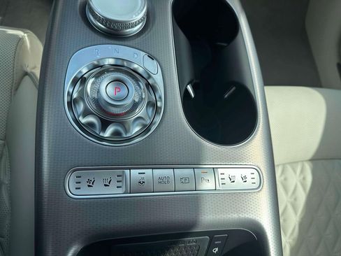 New 2025 Genesis GV60 Performance image 24