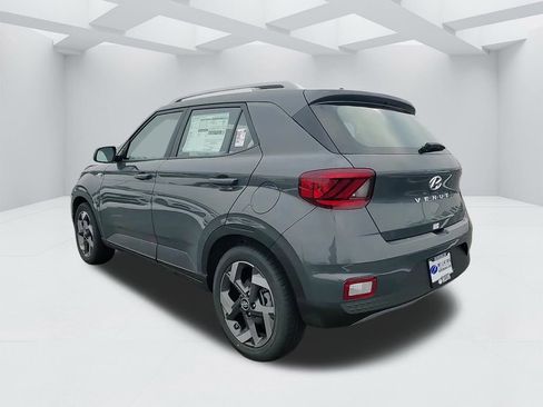 New 2026 Hyundai Venue SEL image 7