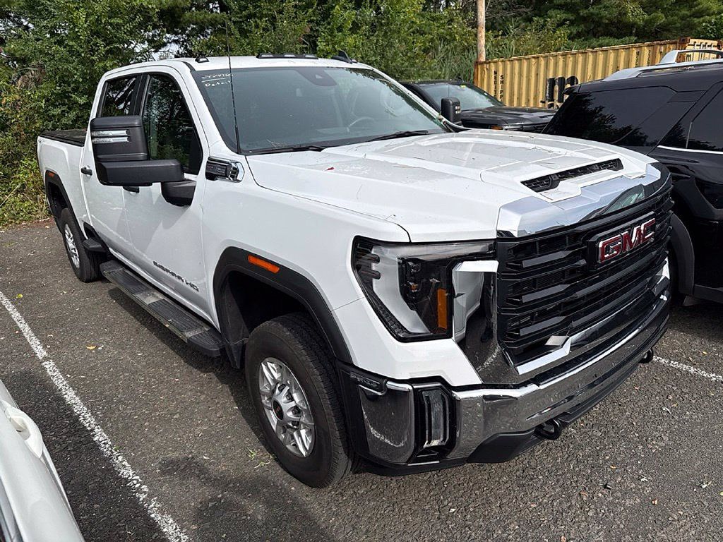 Used 2025 GMC Sierra 2500 Pro w/ Convenience Package AWD/4WD image 1