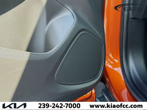 Used 2022 Buick Encore GX Select image 22