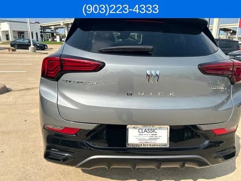 Used 2025 Buick Encore GX Sport Touring FWD image 8