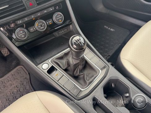 Used 2020 Volkswagen Jetta R-Line w/ R-Line Cold Weather Package FWD image 25