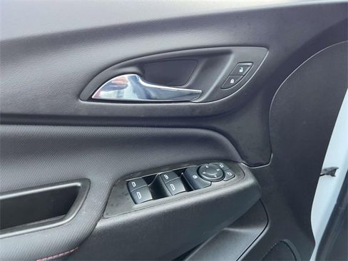 Certified 2024 Chevrolet Equinox RS image 19