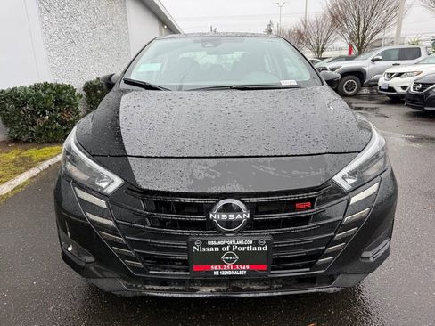 New 2025 Nissan Versa SR w/ Trunk Package image 4