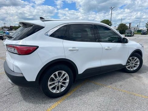 Used 2021 Ford Escape SE w/ Convenience Package FWD image 6