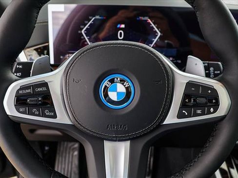 New 2026 BMW X5 xDrive50e AWD/4WD image 14