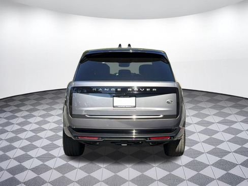 Used 2023 Land Rover Range Rover SE AWD/4WD image 4