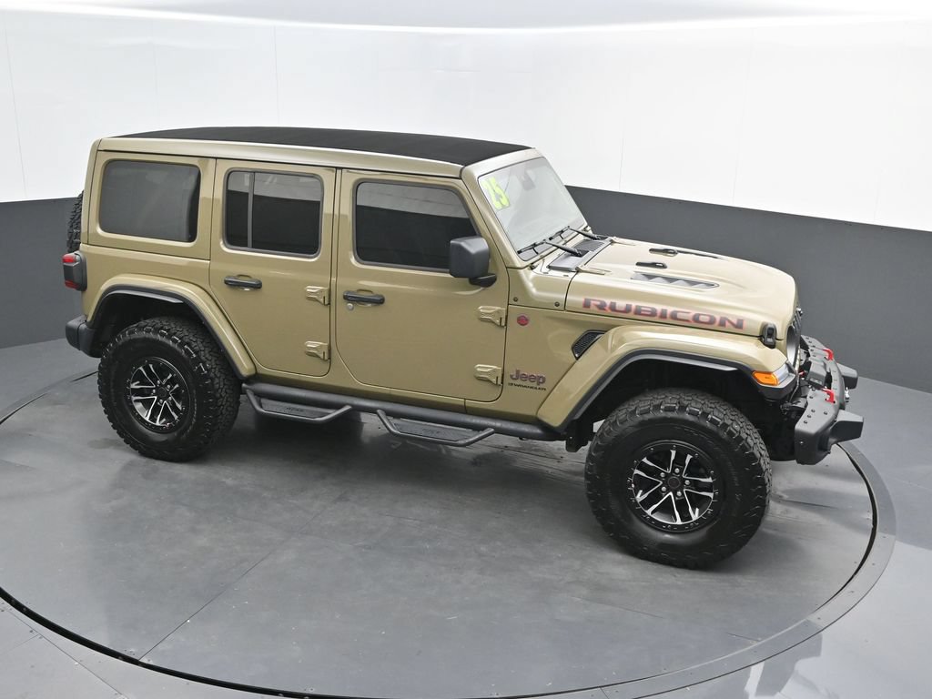 Used 2025 Jeep Wrangler Unlimited Rubicon AWD/4WD image 37