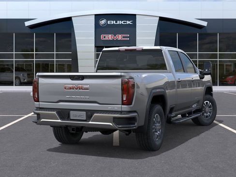 New 2026 GMC Sierra 3500 SLE image 4