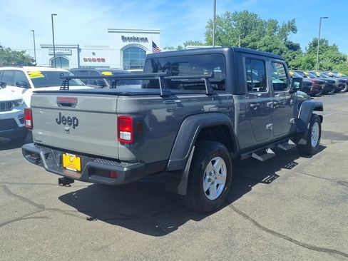 Used 2023 Jeep Gladiator Sport AWD/4WD image 9