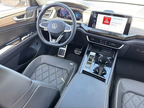 New 2026 Volkswagen Atlas SEL Premium R-Line AWD/4WD image 10