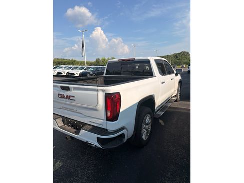 Certified 2026 GMC Sierra 1500 Denali AWD/4WD image 3