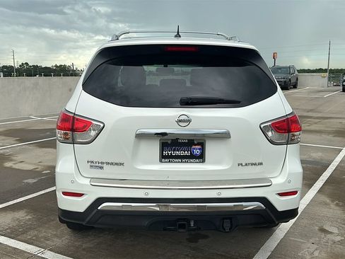 Used 2014 Nissan Pathfinder Platinum w/ Platinum Premium Package FWD image 13