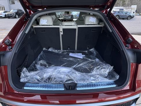 New 2025 Audi Q5 2.0T Premium Plus image 13
