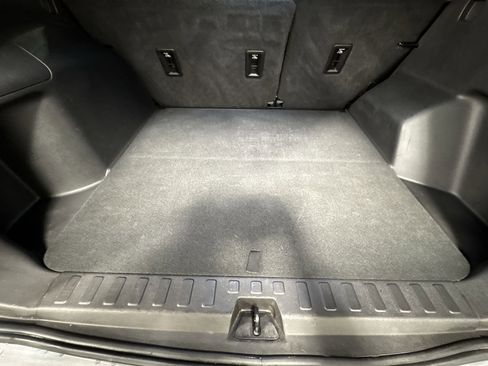 Used 2018 GMC Terrain Denali w/ Advanced Safety Package image 33