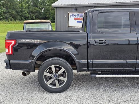 Used 2015 Ford F150 XLT w/ Equipment Group 302A Luxury AWD/4WD image 9