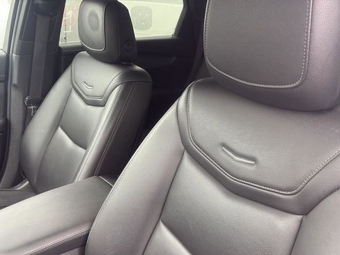 Used 2022 Cadillac XT5 Luxury image 13