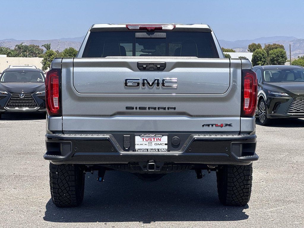 New 2026 GMC Sierra 1500 AT4X w/ LPO, Black Badging Package AWD/4WD image 4