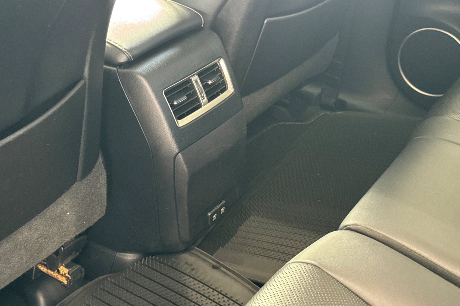 Used 2022 Lexus RX 350 FWD w/ Premium Package image 16