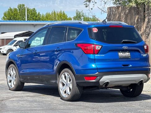Used 2019 Ford Escape Titanium AWD/4WD image 6