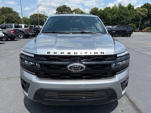 Used 2024 Ford Expedition Limited RWD image 36