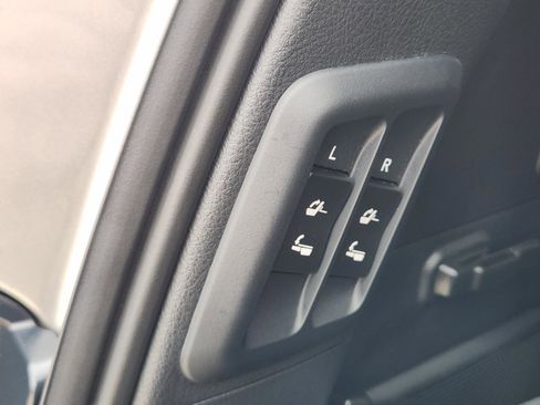 Certified 2023 Lexus GX 460 Premium image 17