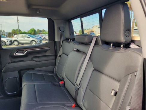 Certified 2023 GMC Sierra 1500 SLT w/ SLT Premium Plus Package image 28