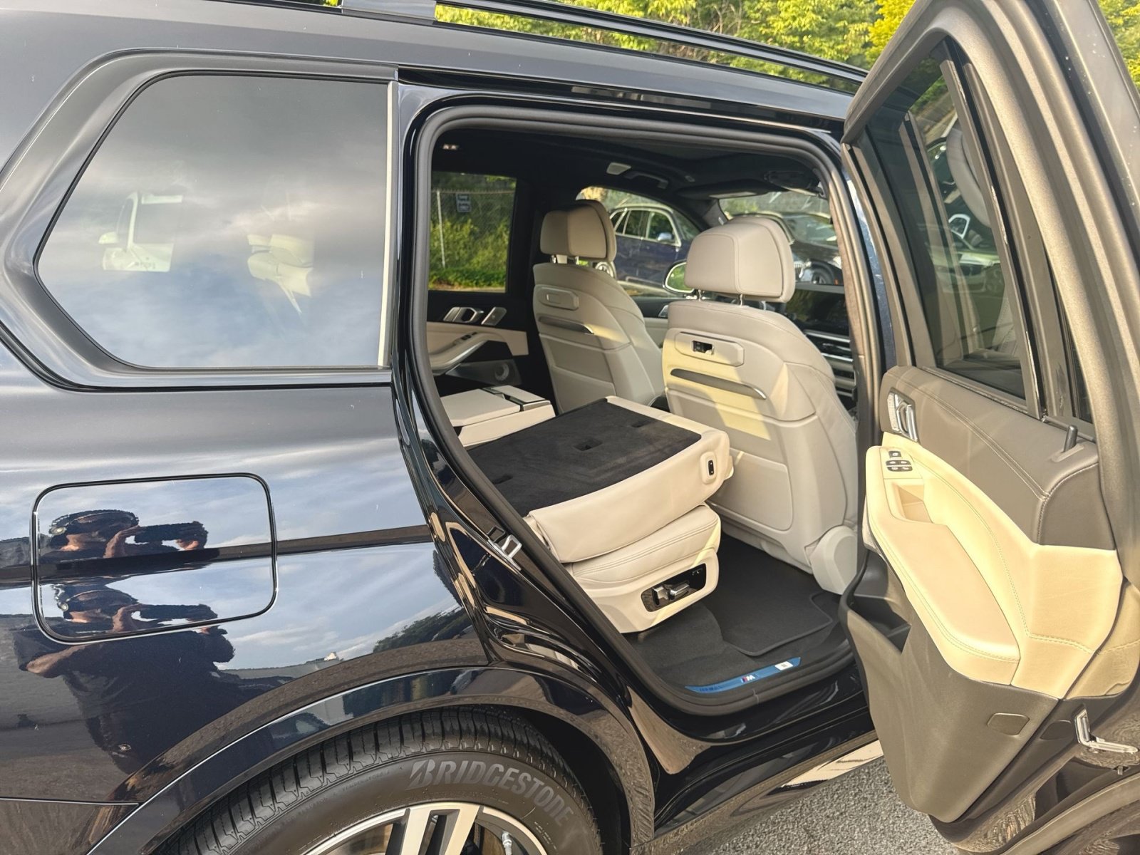 New 2027 BMW X7 xDrive40i w/ Executive Package AWD/4WD image 32