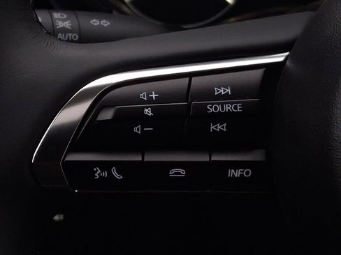 Used 2025 MAZDA CX-30 AWD 2.5 S w/ Premium Package image 22