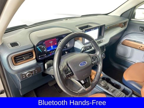 Used 2022 Ford Maverick Lariat image 11