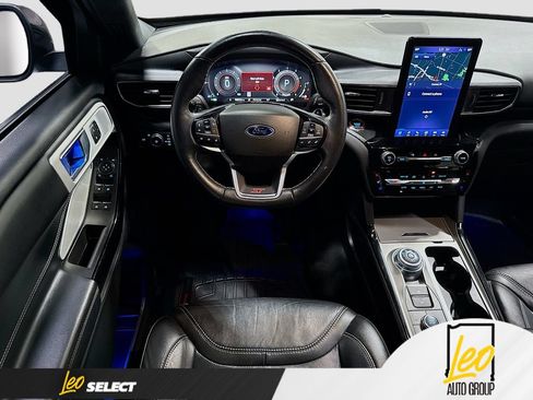 Used 2022 Ford Explorer ST w/ Equipment Group 401A AWD/4WD image 26