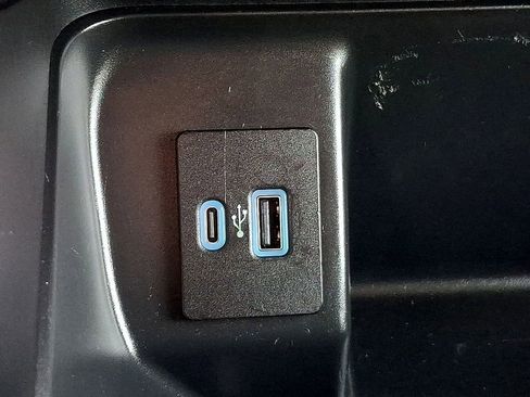 Used 2023 Ford F150 XLT AWD/4WD image 26