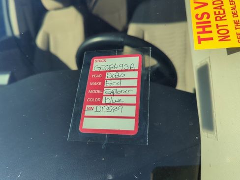 Used 2020 Ford Explorer XLT image 6