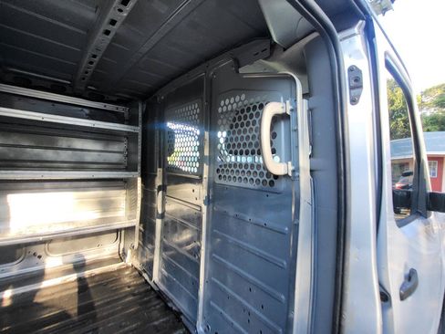 Used 2020 Nissan NV 2500 S RWD image 48