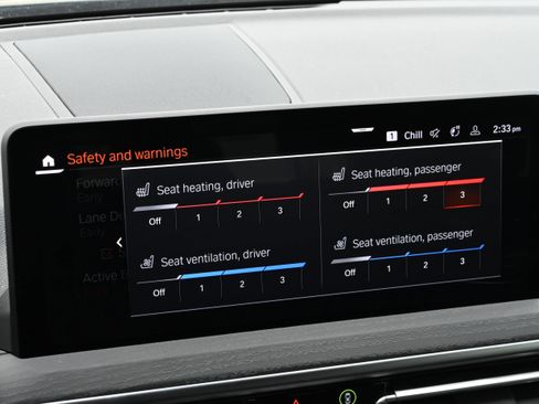 Certified 2024 BMW X3 sDrive30i w/ Premium Package image 17